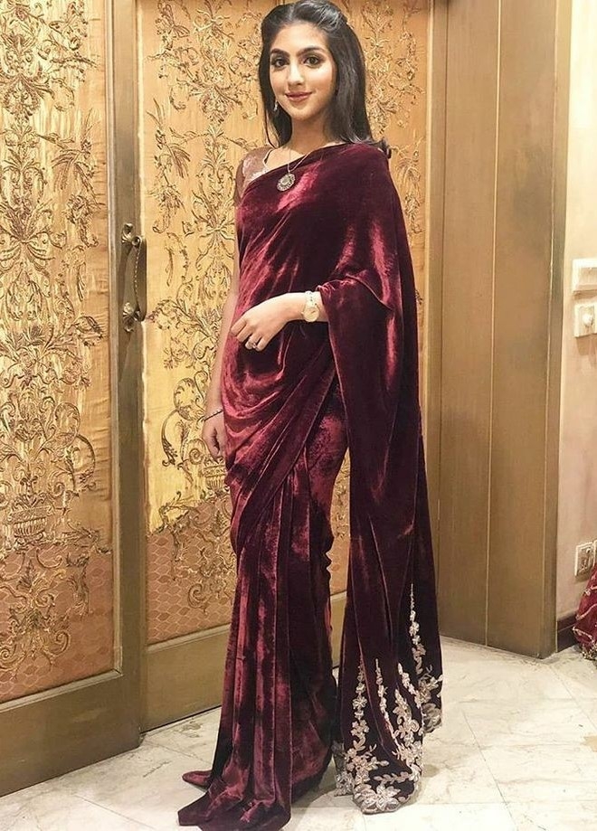 Attractive Embroidered Bollywood Velvet Saree With Blouse