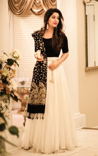 Black And White Color Lehenga